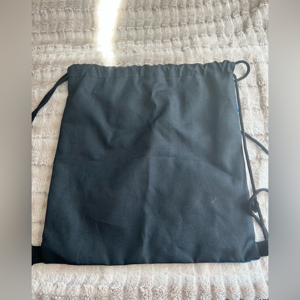 Fabric drawstring backpack - Picture 3 of 3
